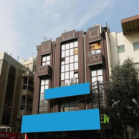 Oyo Flagship Hotel F Five Нью-Дели Экстерьер фото