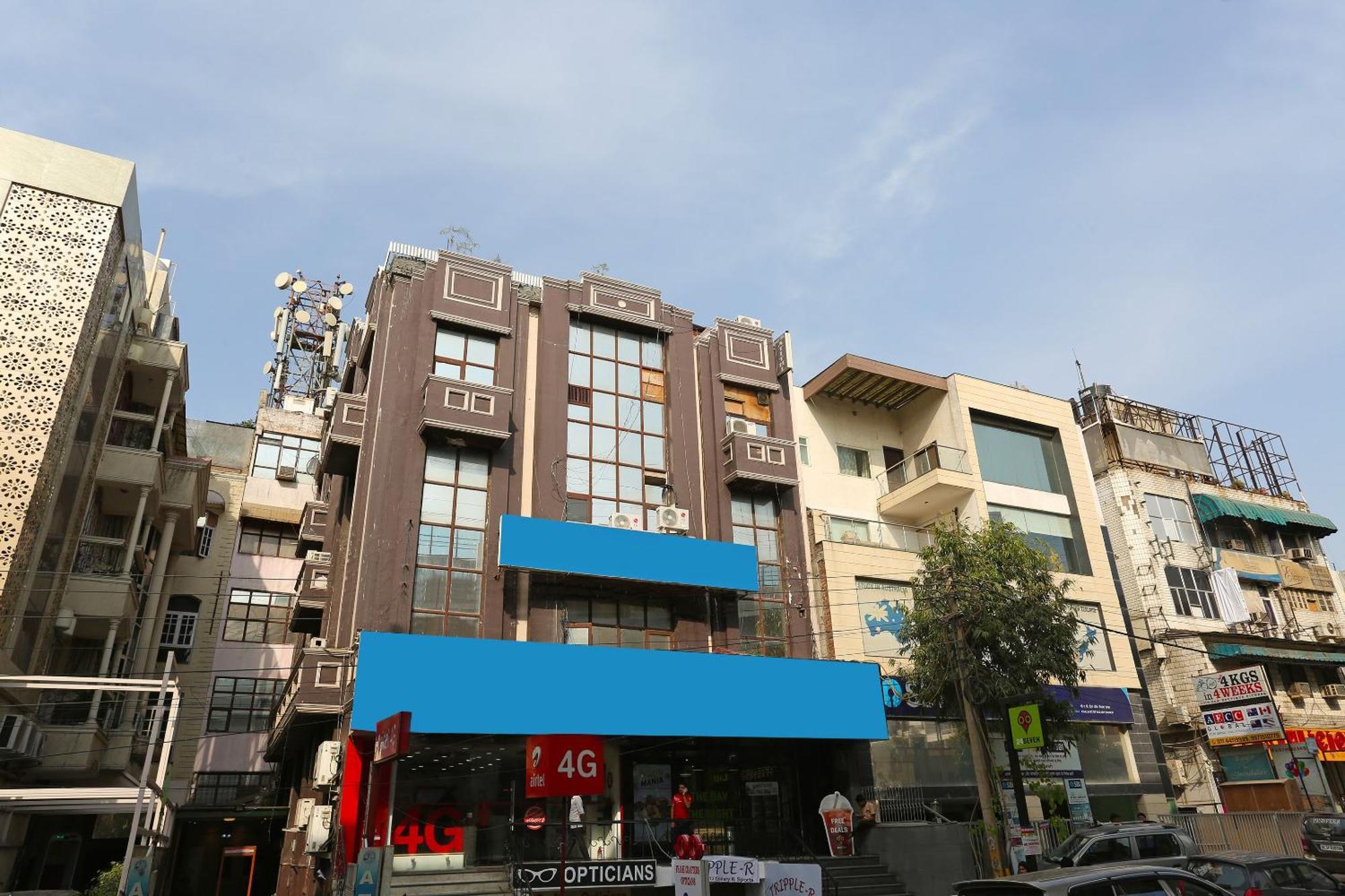 Oyo Flagship Hotel F Five Нью-Дели Экстерьер фото